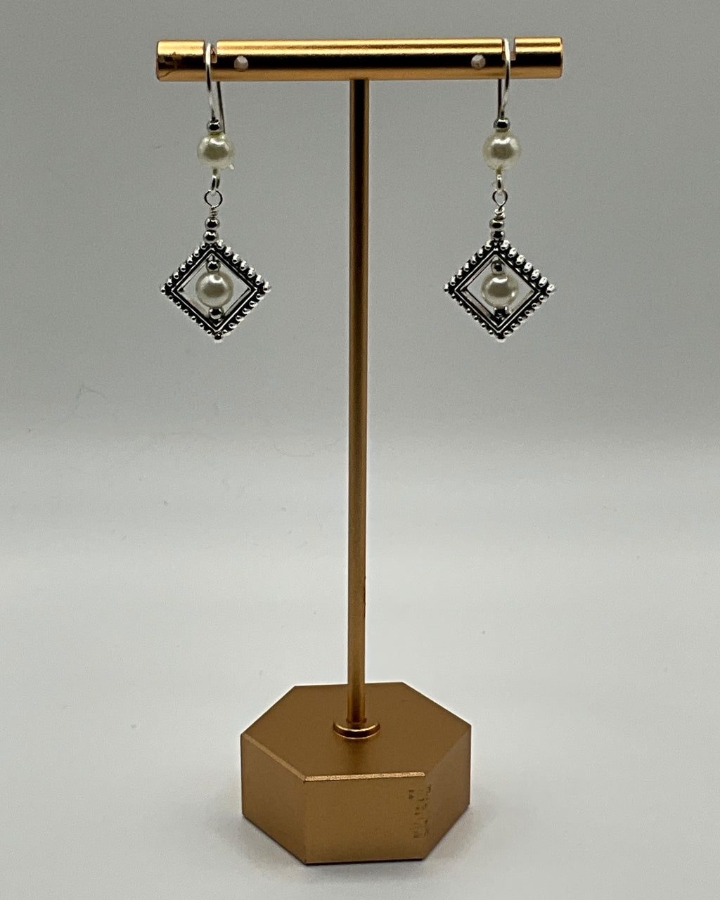 Faux Pearl Casual Earrings