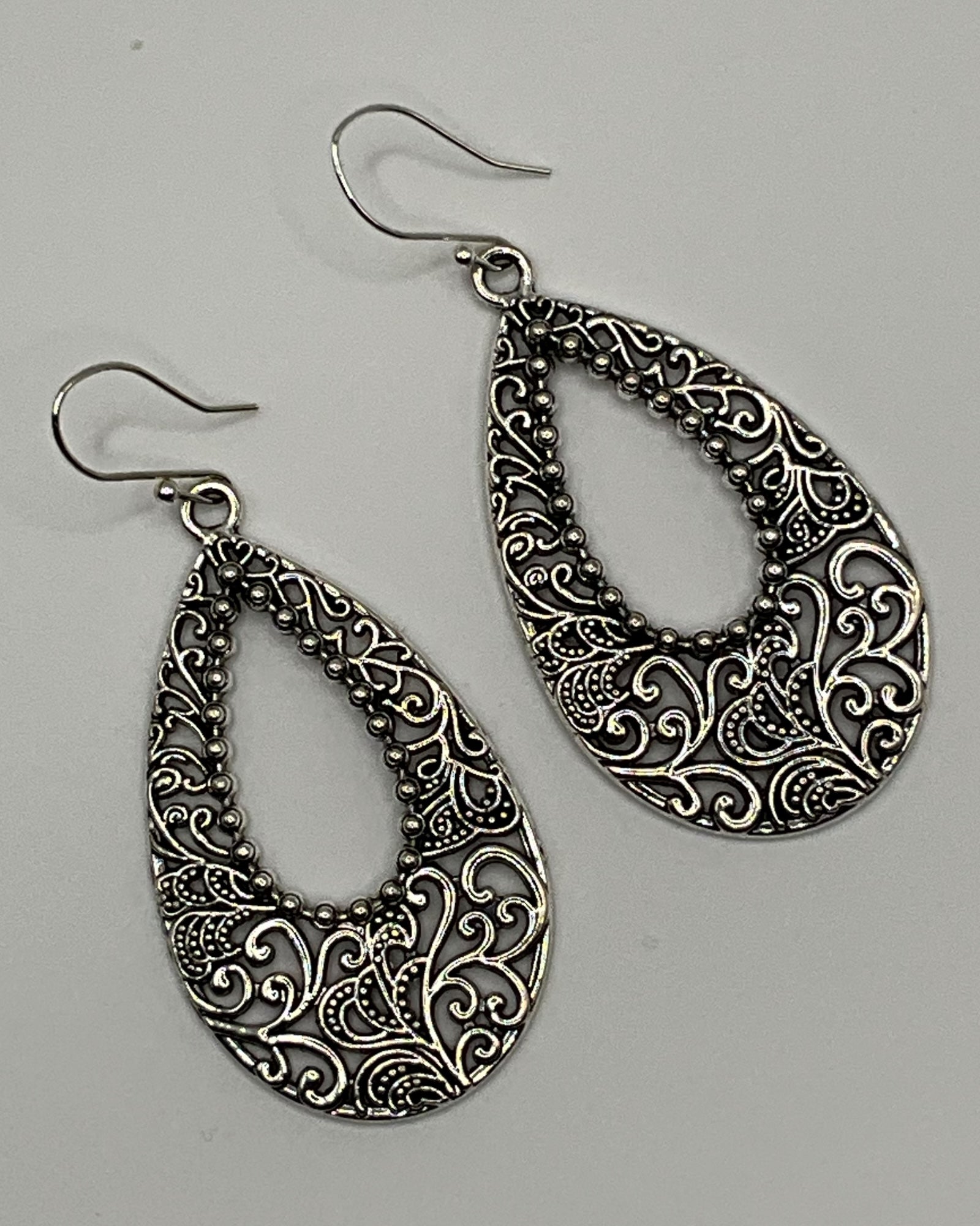 Silver Filigree Casual Earrings