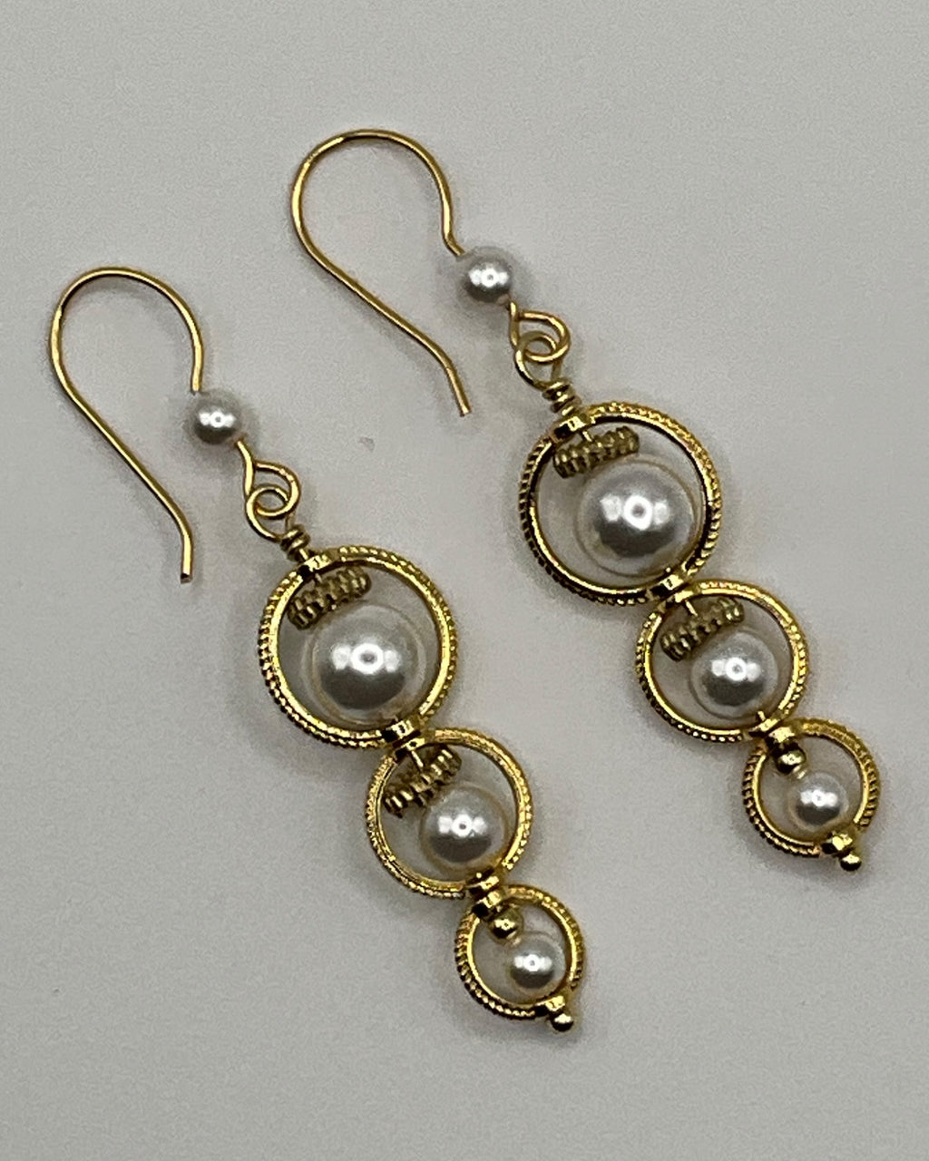 Three-Tier Faux Pearl Casual Earrings