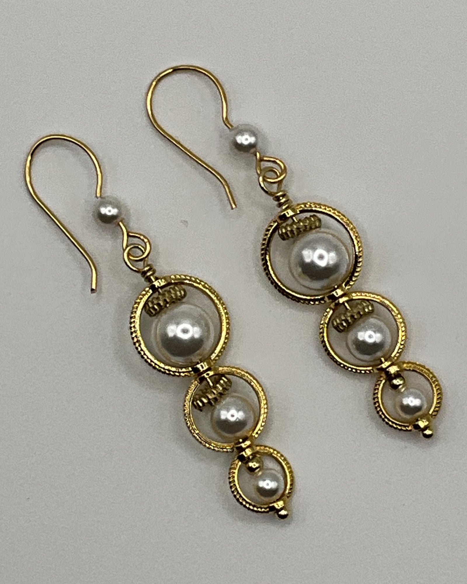 Three-Tier Faux Pearl Casual Earrings
