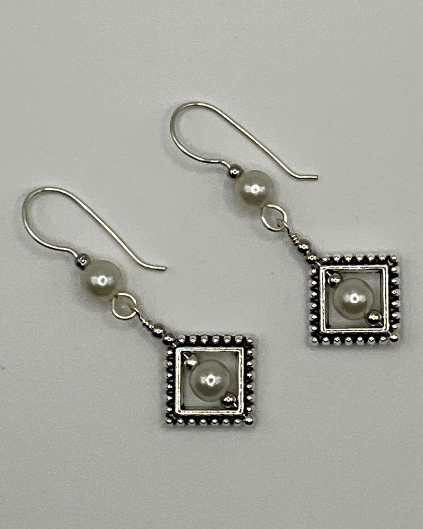 Faux Pearl Casual Earrings