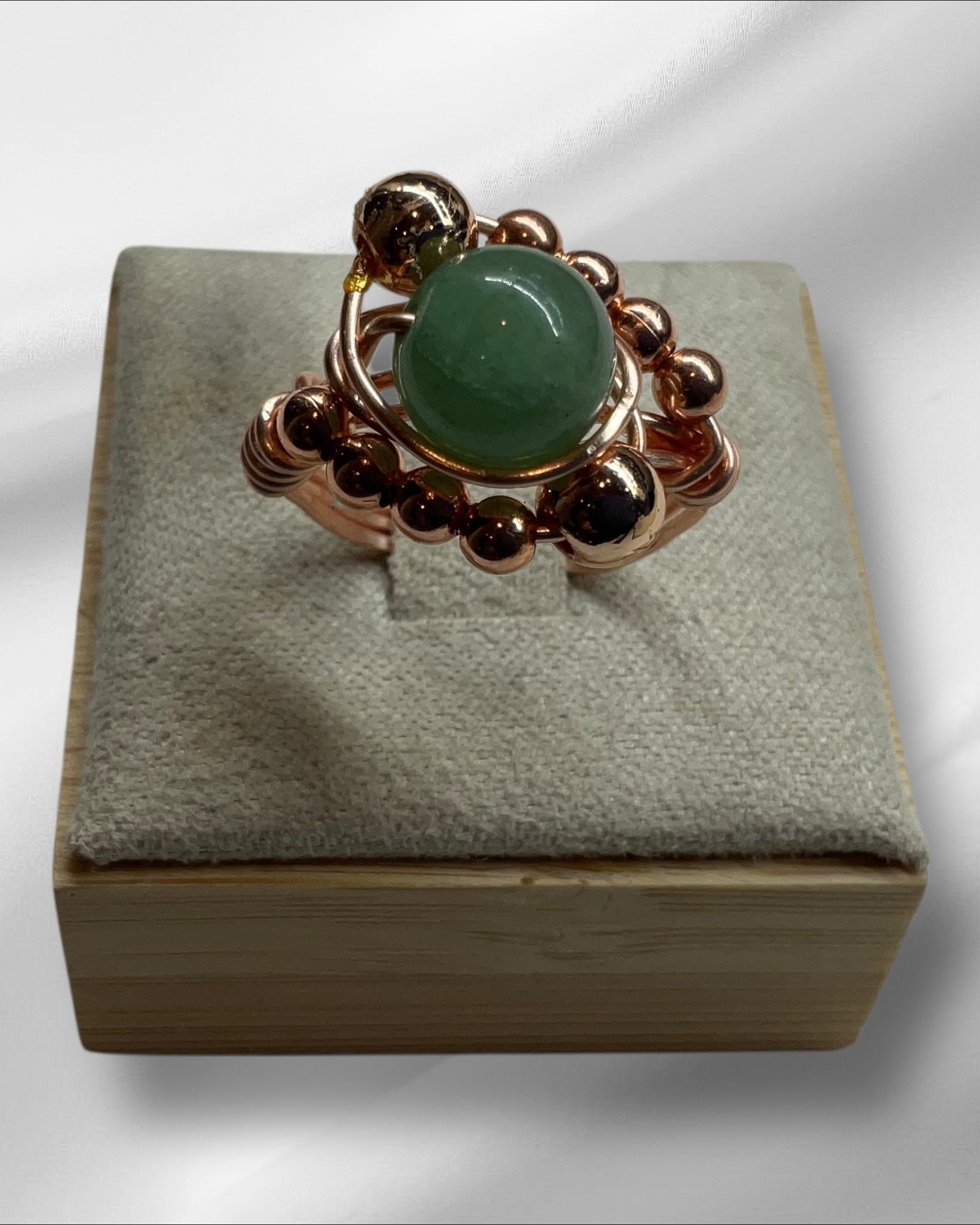 Green Chalcedony Wire Wrapped Ring (Size 4-1/2)