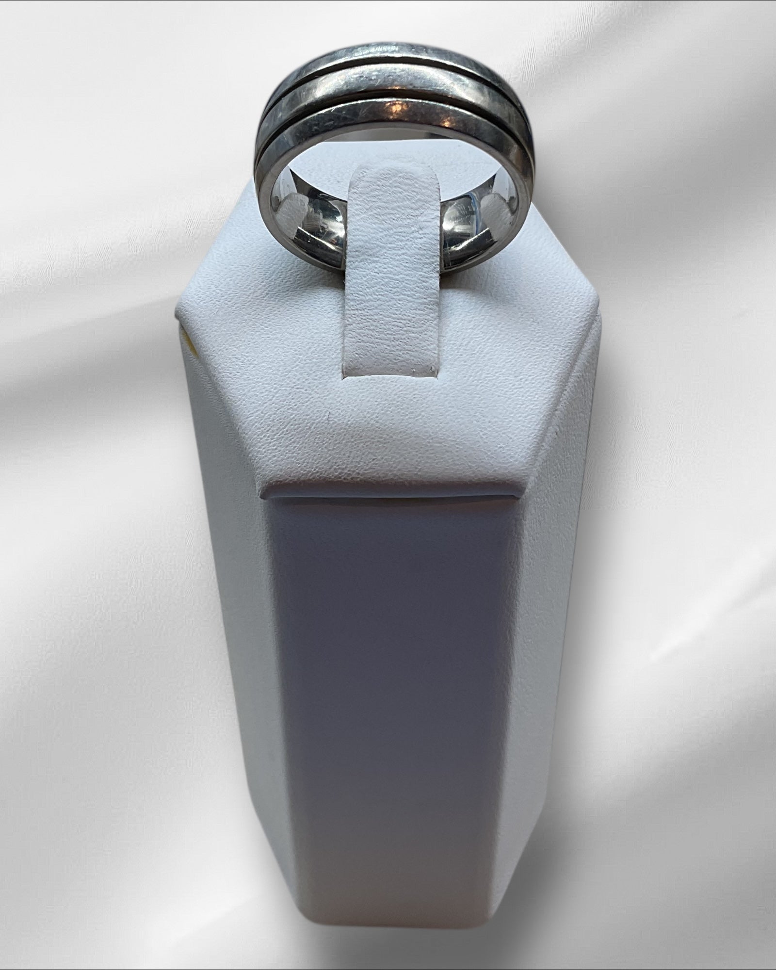 Ring (Unisex) - Estate Sale (Great Condition)