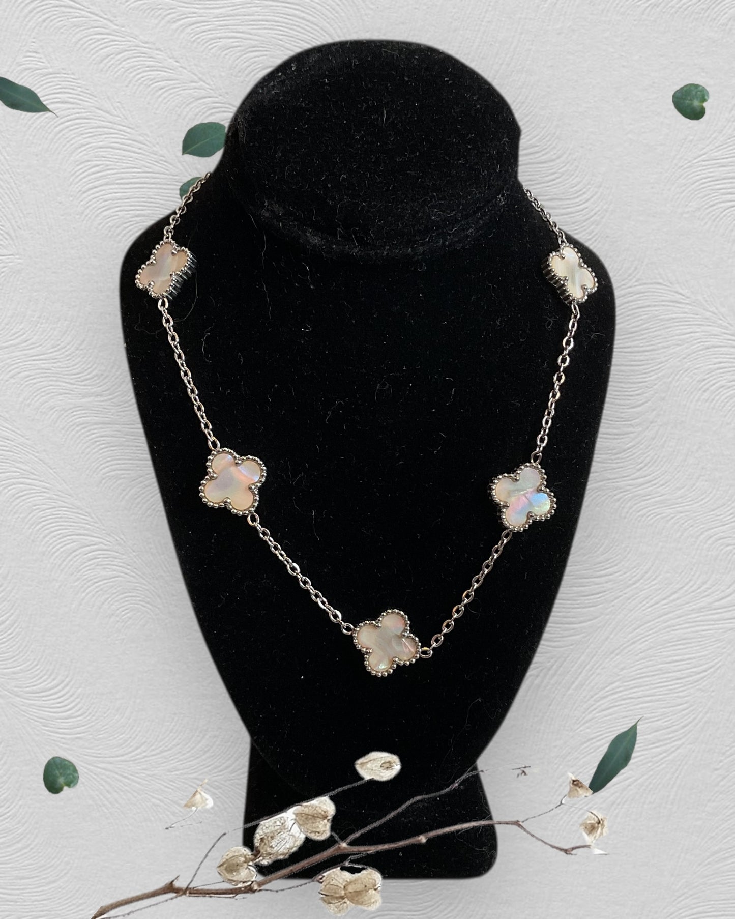 Bling Collection - Dainty Necklace (clover)