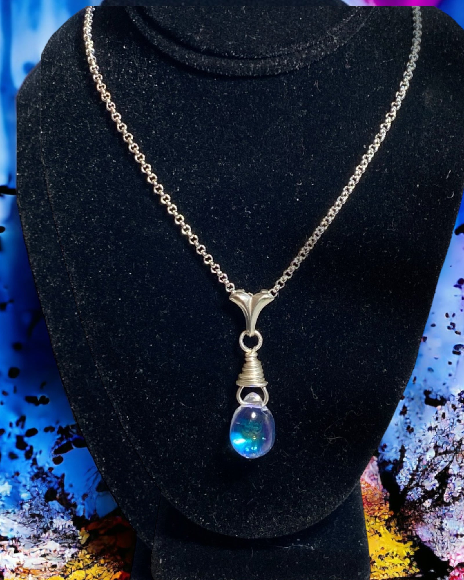 Teardrop Dainty Necklace