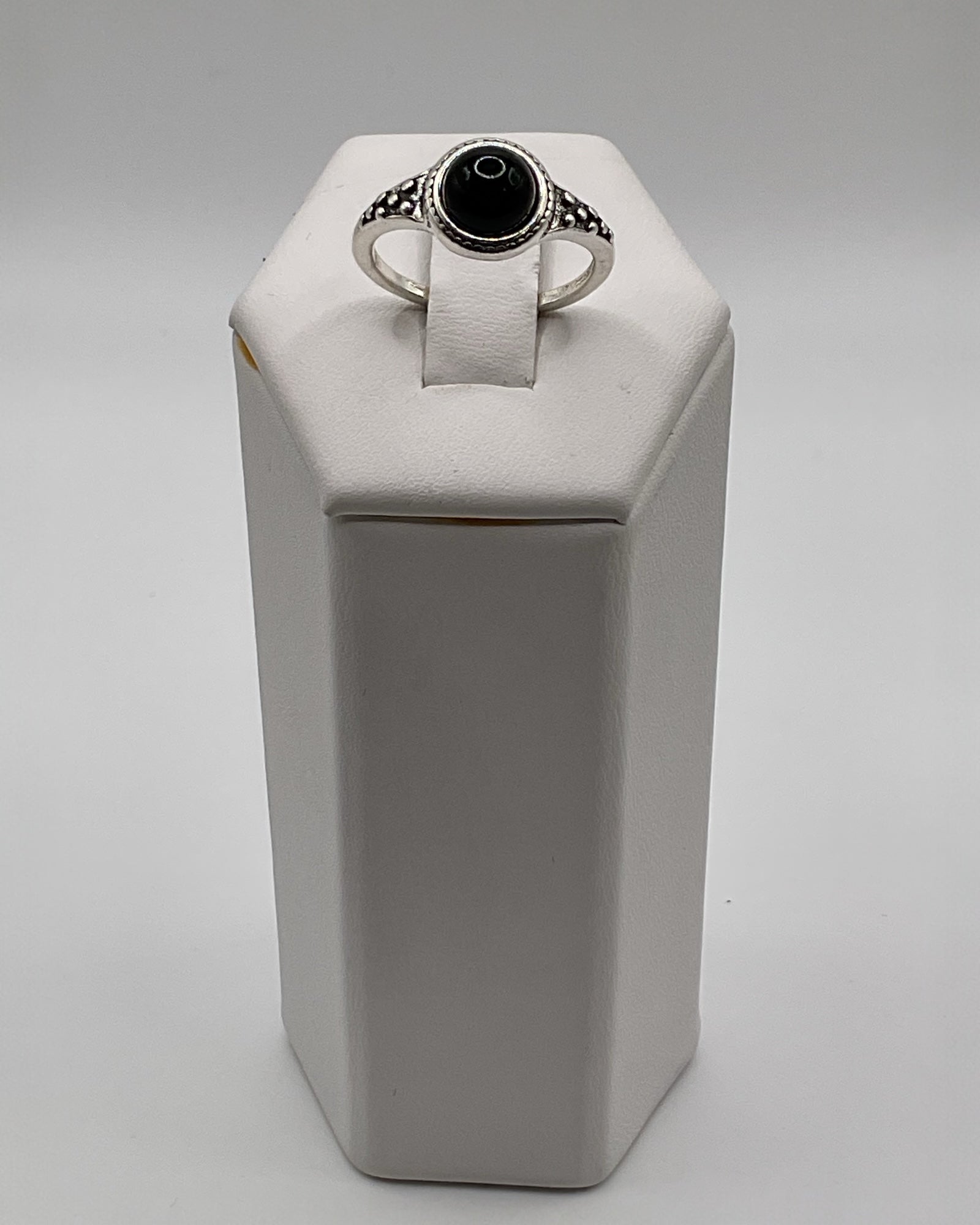 Black Onyx Ring - Estate Sale (Great Condition)