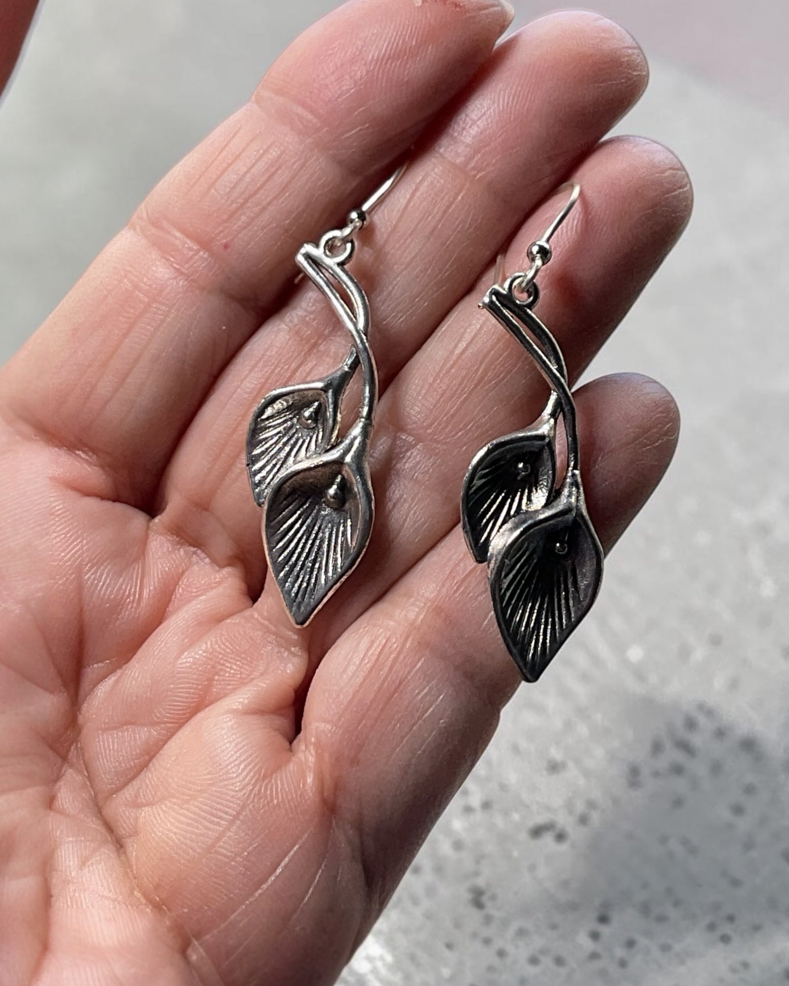 Calla Lily Casual Earrings