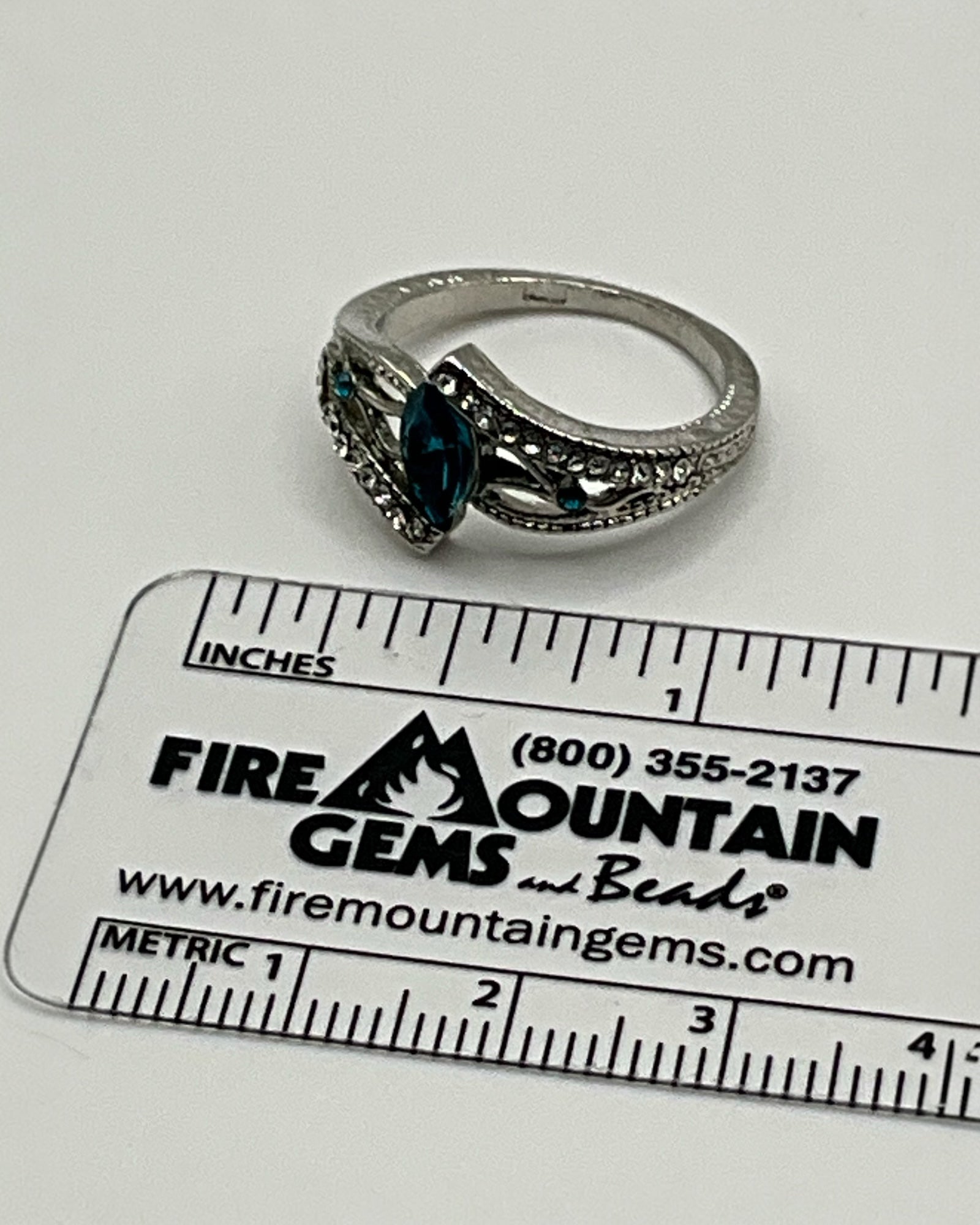 Blue Topaz Marquises Ring - Estate Sale (Great Condition)