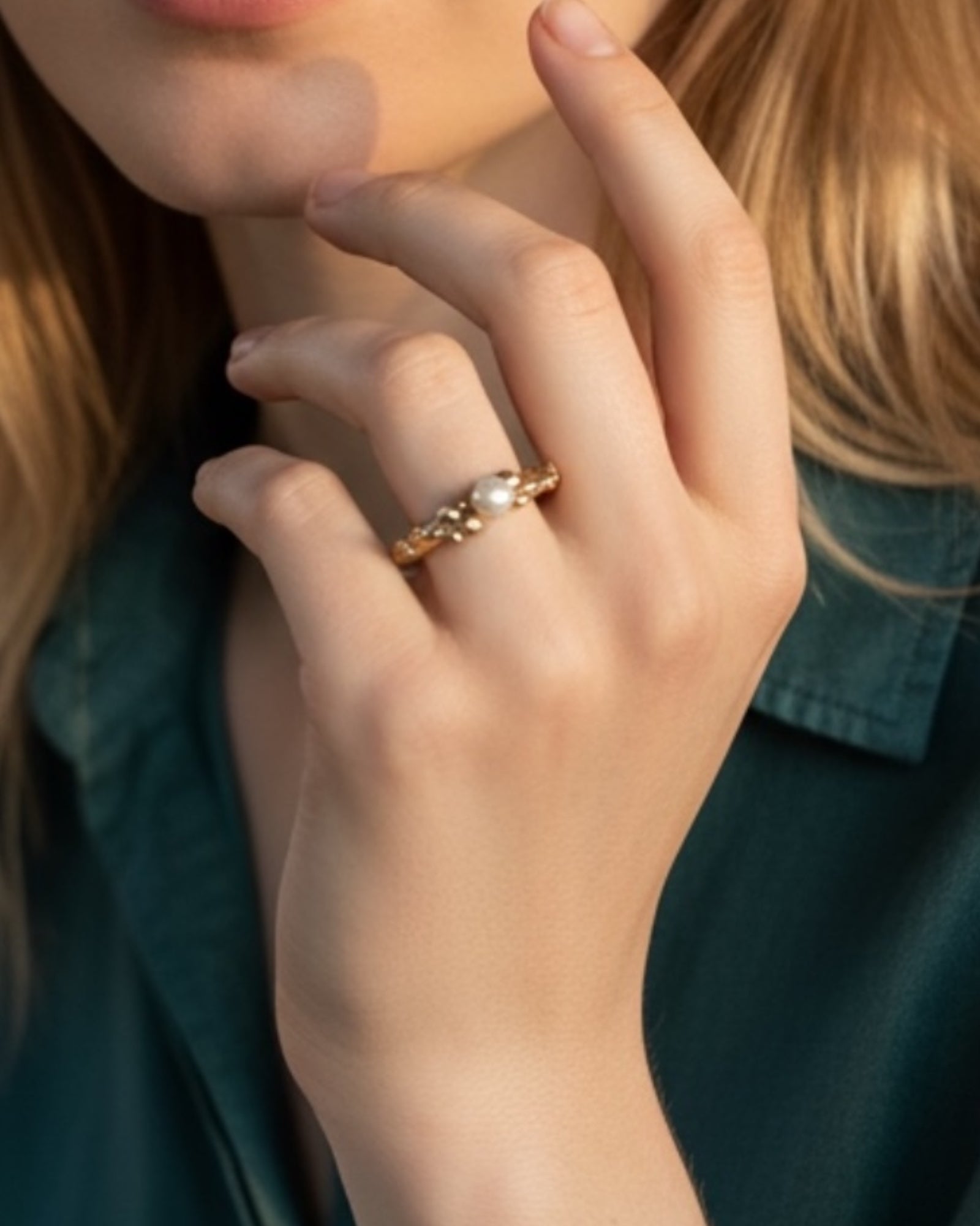 Michael Dawkins Pebble and Cultured Pearl Gemstone Ring - Estate Sale (Great Condition)