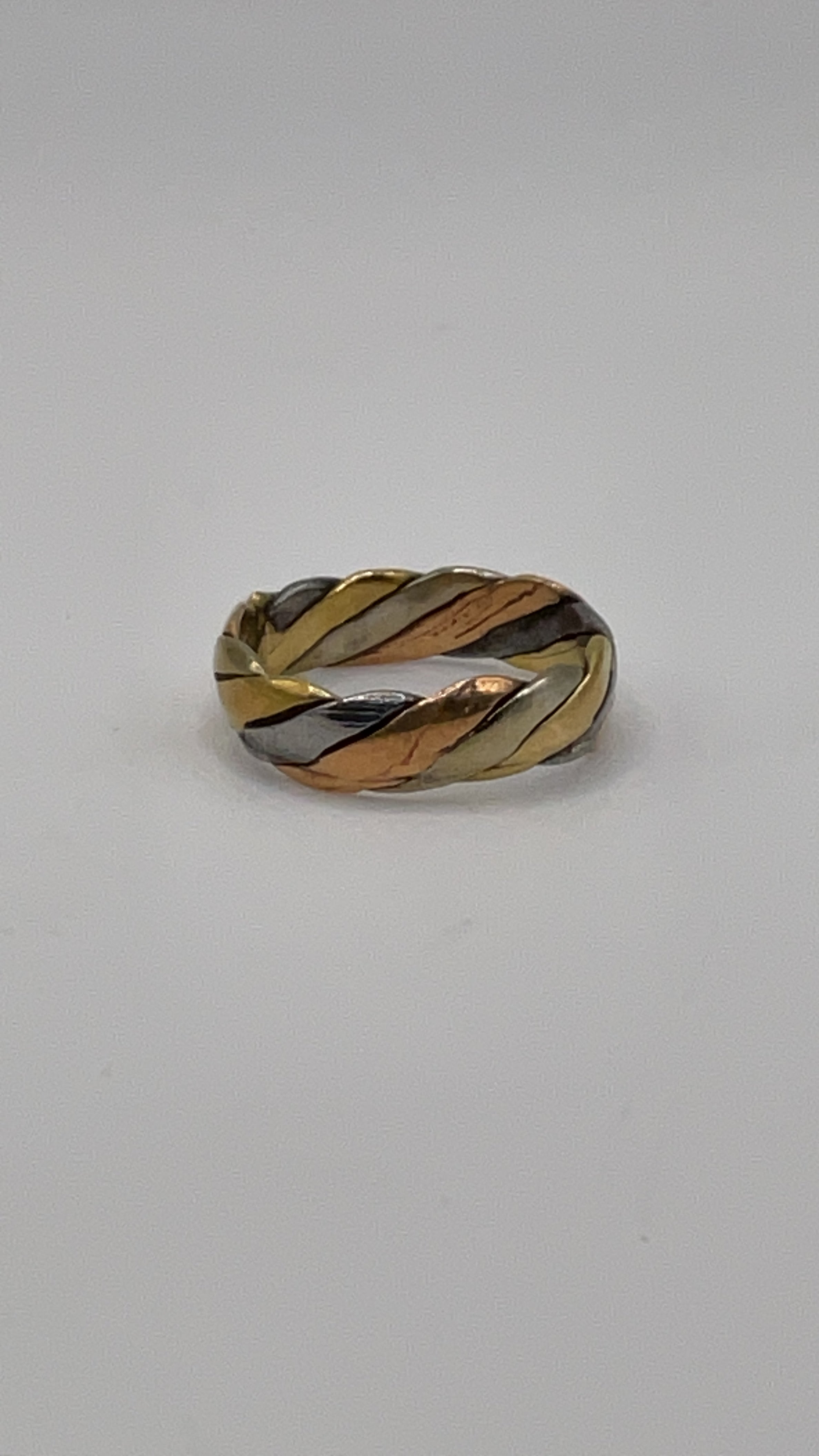 Tri-Color Twist Band Ring - Estate Sale (Great Condition)