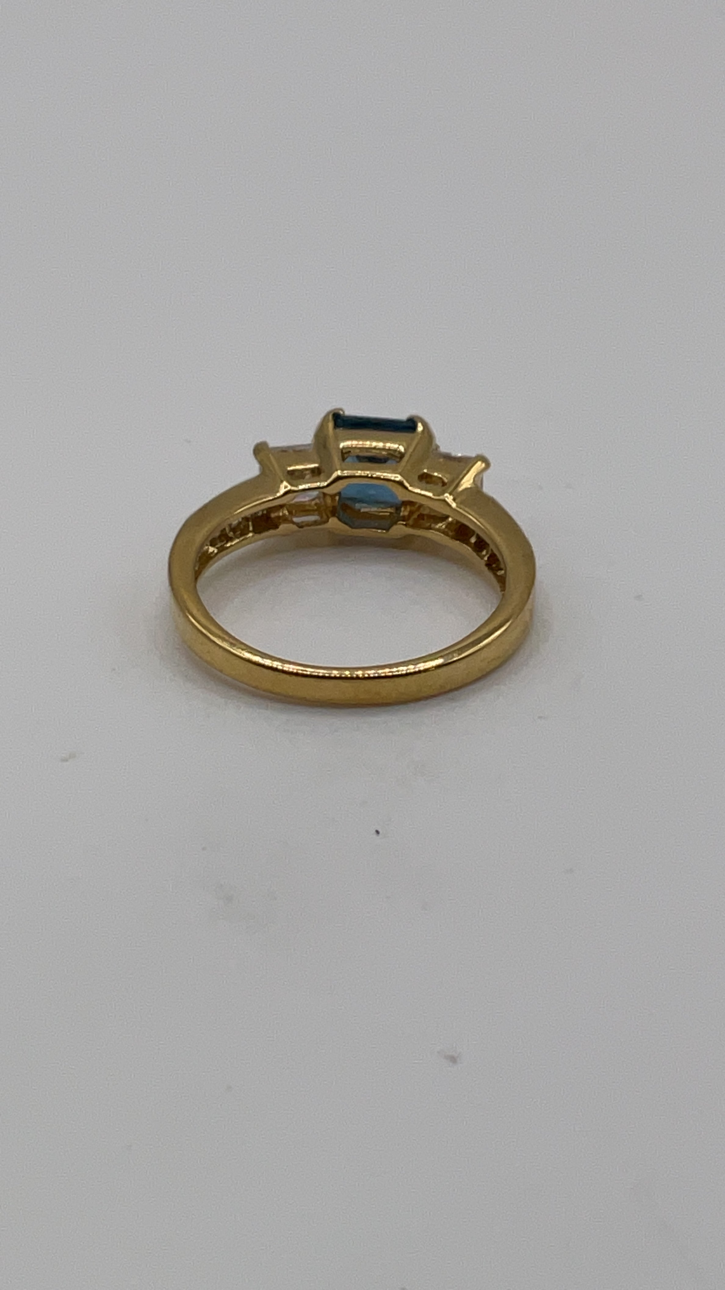 Vintage EDCO Blue Topaz CZ Sterling Silver Gold Vermeil Three Stone Ring - Estate Sale (Great Condition)